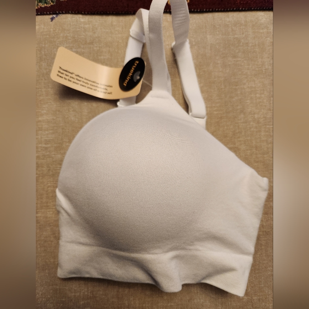 Seamless White Bra